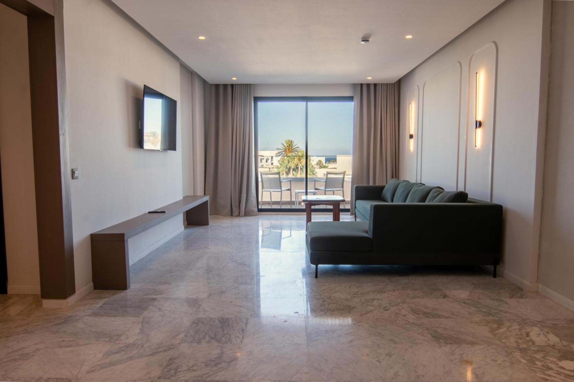 One Premium Hotel